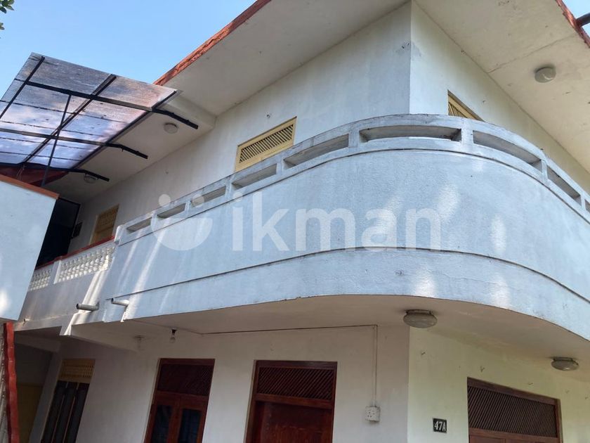 Five Bedrooms House For Sale In Nugegoda Ikman