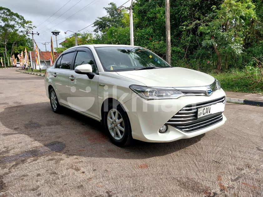 Rent A Car Toyota Axio Hybrid In Kottawa Ikman