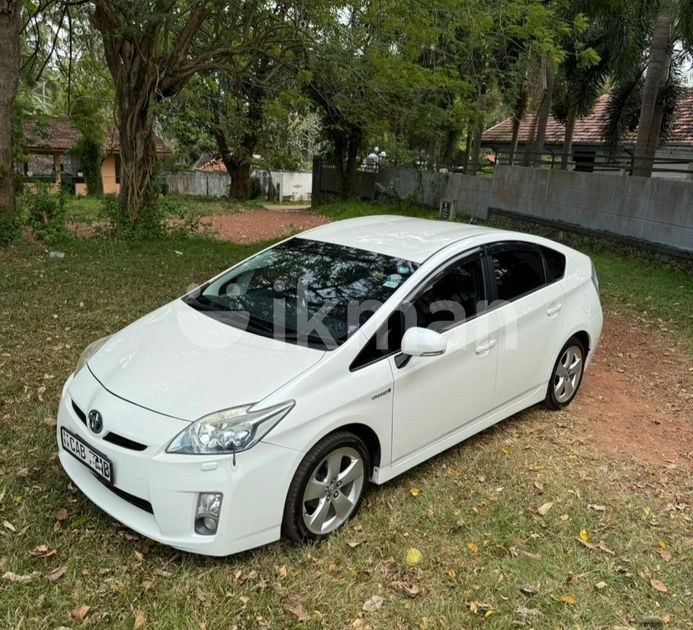 Toyota Prius S Touring 2012 For Sale In Dankotuwa Ikman