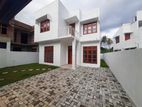 02-Story House for Sale in Kiribathgoda (Ref: H1929)