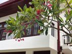 03 Bedroom Furnished Upstairs House for Rent in Colombo 06 (A1989)