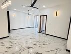 03 Bedrooms Luxury Apartment Sale in Wellawatte, Colombo 06