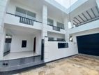 03 Storey House for Sale in Ragama (Ref: H2089)