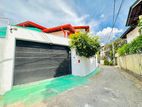 03 Story house for sale in 100 M To Junction Temple Road Maharagama