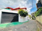 03 Story house for sale in 100 m To Temple Road Maharagama