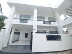 03 Story House for Sale in Ragama H2089