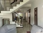 04 Bedroom 02 Storied House for Rent in Colombo 03 (A3373)