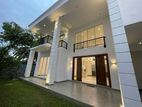04 Bedroom Unfurnished 03 Storied House for Rent in Rajagiriya (A3440)