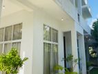 04 Bedroom Unfurnished House for Rent in Jambugasmulla Rd, Nugegoda