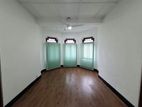 04 Bedroom Unfurnished Upstair House for Rent in Colombo (A6541)