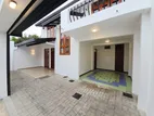 04BR Luxury 2 Story House For Sale In Bokundara