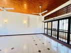 05 Bedroom Unfurnished 02 Storied House for Sale in Battaramulla (A1595)