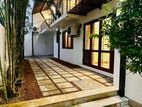 05 Bedroom Unfurnished 02 Storied House for Sale in Nawala