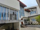 05 Bedroom Unfurnished House for Rent in Colombo 07 (A3035)