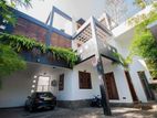 05 Bedroom Villa Type House for Rent in Dehiwala - HL34449
