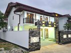 05BR Luxury Two Story House For Sale In Kottawa
