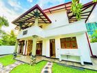 05BR Luxury Two Story House For Sale In Thalahena