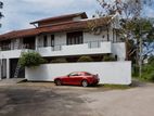 06 Bedroom Unfurnished 03 Storied House for Rent in Battaramulla (A3872)