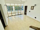 06 Bedroom Unfurnished 03 Storied House for Rent in Battaramulla (A4048)