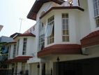07 Bedroom 3 Unit Furnished House For Rent In Colombo 04 (A1819)