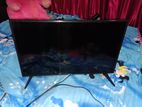 32" LED TV