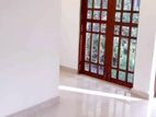 1 Bedroom Separate House for Rent in Rathmalana