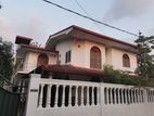1 St Floor House for Rent, Dalugamgoda