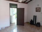 1 St Floor House for Rent in Mount Lavinia