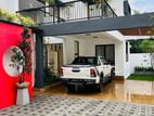 10 P With Luxury House Sale Malabe
