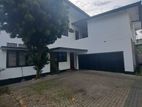 10+ parkings House For Rent Facing 5th Lane Colombo 03 [ 641C ]