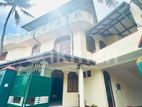 10 Perch 2-Storey House for Sale - Mount Lavinia, Galle Road (SA-11)