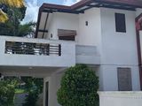 10 Perch Modern luxury Two storey house for sale in Athurugiriya
