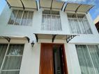 10 perches, two-storey house for sale in Ja-Ela/Ekala.