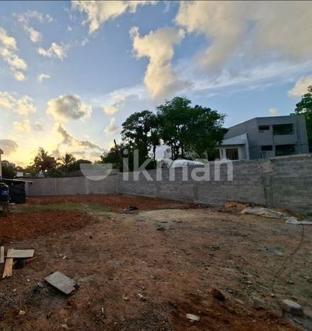 10.75 Perch Land For Rent In Dehiwal (Three-phase electricity), Colombo