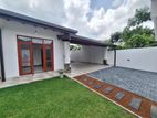 10p House for Sale in Athurugiriya