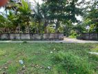 10perch main road facing Land for sale in Amandoluwa, seeduwa