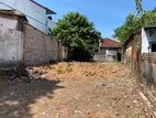 11.5 Perch Bare land for sale in Veluwana Road, Colombo 8 (C7-10156)