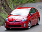 12% පොලියට 85% Car Loans වසර 7 කින් ගෙවන්න Toyota Prius 2011