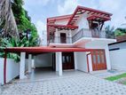 12 Perch Brand new 3 Storey Rooftop House for sale in Athurugiriya
