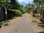 120 කොළඹ පාරට නුදුරින් වටිනා ඉඩමක් විකිණීමට - Piliyandala Halpita