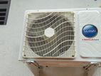 12000 Btu Lloyd Non Inverter Air Condition