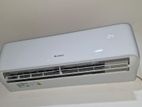 12000Btu (Gree Non Inverter) AC