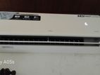 12000BTU TCL WIFI INVERTER AC (NEW)