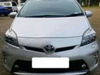 12.5% අඩුම වාරිකයට 80% උපරිම ලීසිං - TOYOTA PRIUS 2012/2013