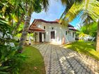 12.5 Perches - Mordern Single Storied House For Sale Madagama
