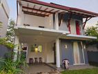 12.8 Perch Land With 2 Story House For Sale in Negombo