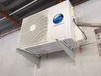 12btu Lloyd Inverter Air Condition With Installation