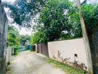12P Superb Land with House Overlooking Lake, Close to High Level Road