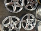 14” Alloy wheels