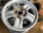 14” ALLOY WHEELS